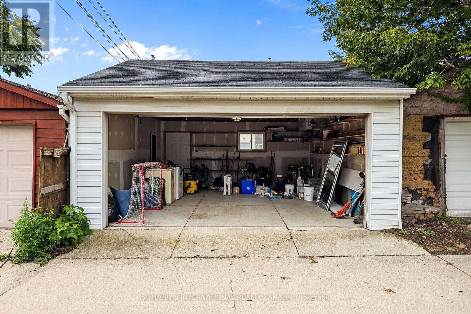 375 Westmoreland Avenue, Toronto, Ontario  M6H 3A6 - Photo 28 - W12545978