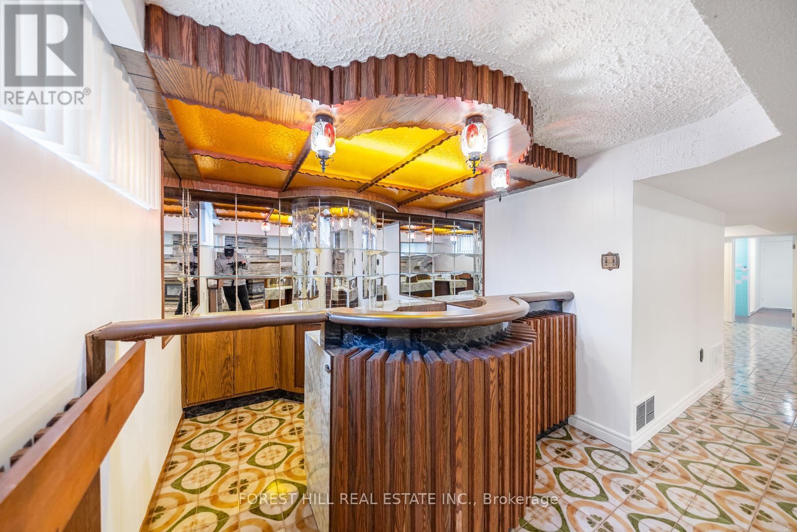 592 Glen Park Avenue, Toronto, Ontario  M5B 2G5 - Photo 35 - W12545982