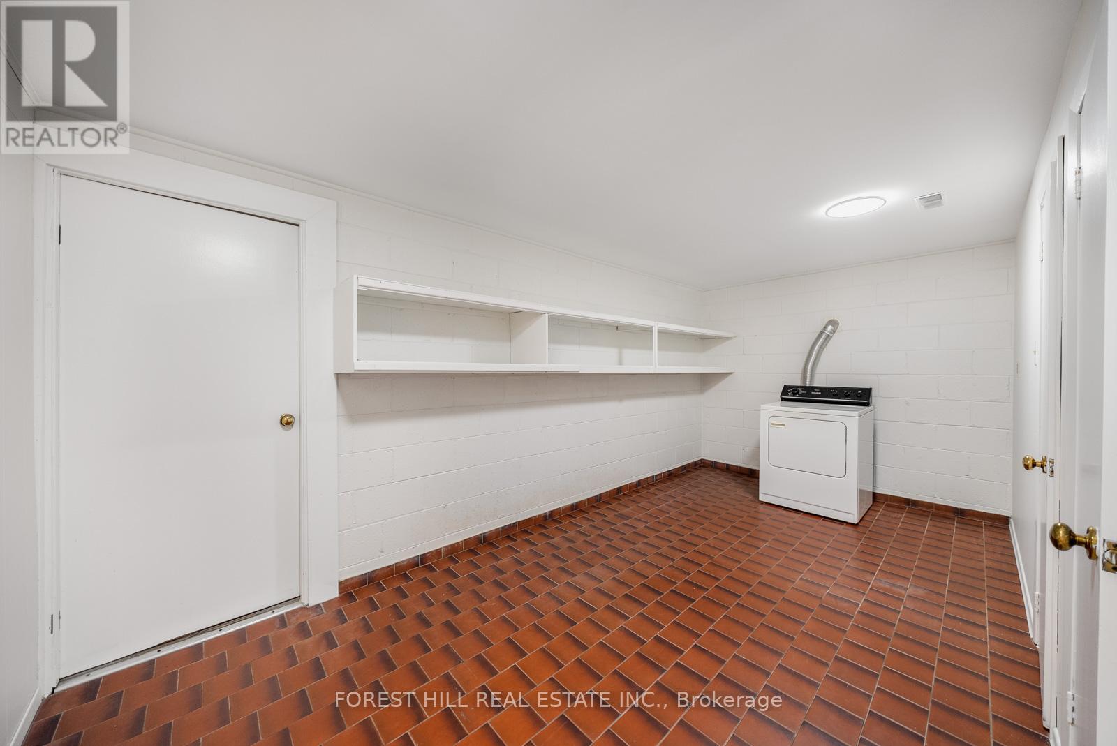 592 Glen Park Avenue, Toronto, Ontario  M5B 2G5 - Photo 36 - W12545982