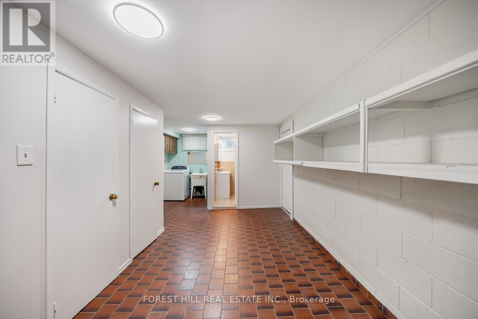 592 Glen Park Avenue, Toronto, Ontario  M5B 2G5 - Photo 39 - W12545982