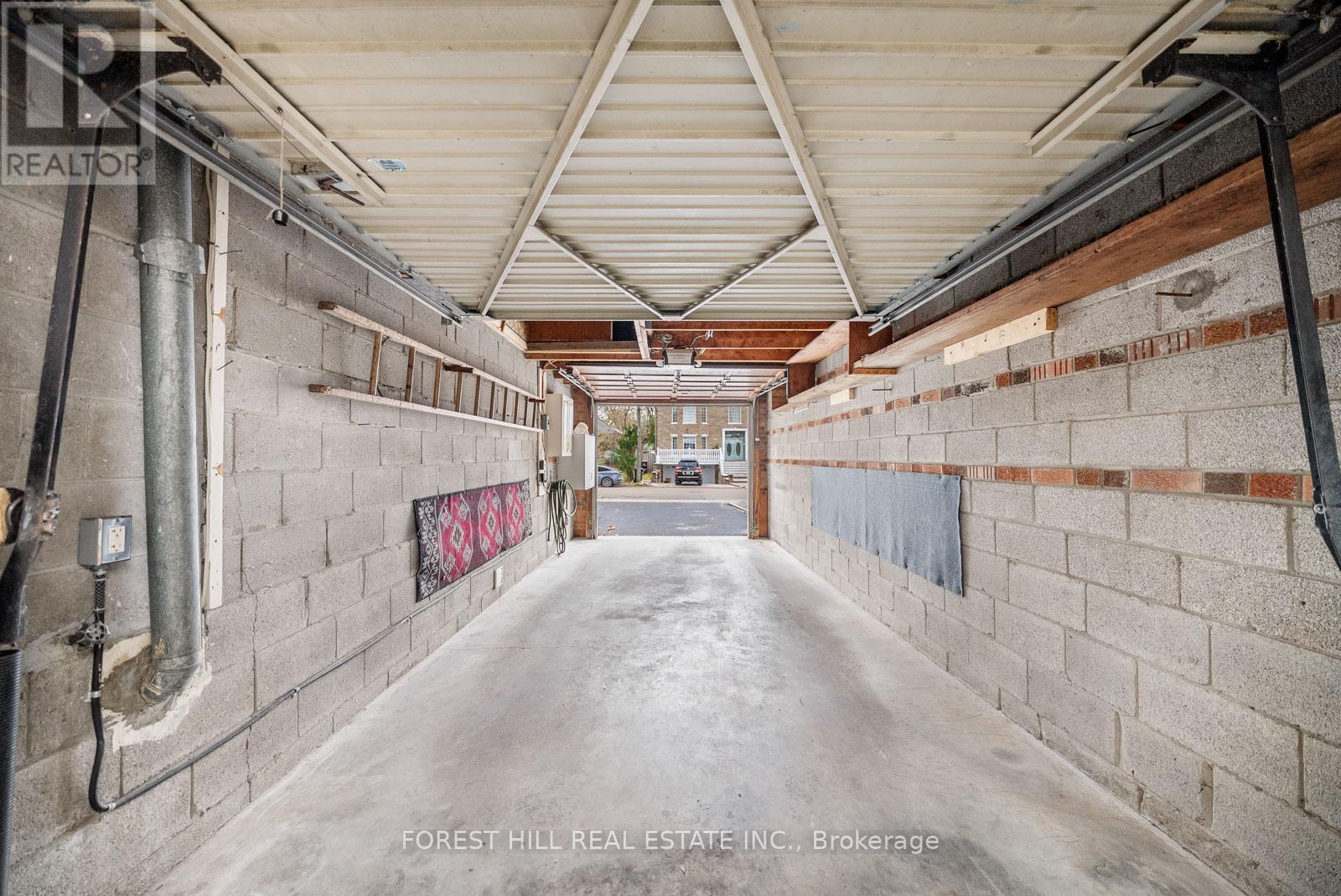 592 Glen Park Avenue, Toronto, Ontario  M5B 2G5 - Photo 43 - W12545982