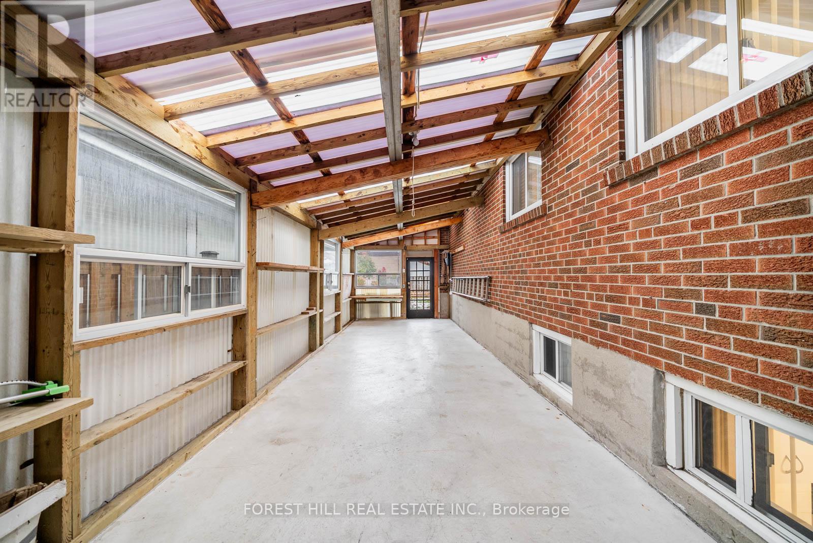 592 Glen Park Avenue, Toronto, Ontario  M5B 2G5 - Photo 44 - W12545982