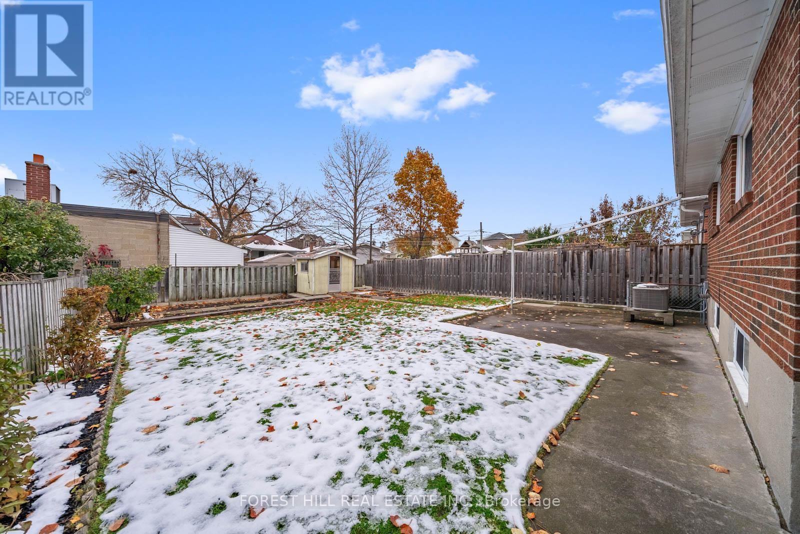 592 Glen Park Avenue, Toronto, Ontario  M5B 2G5 - Photo 47 - W12545982