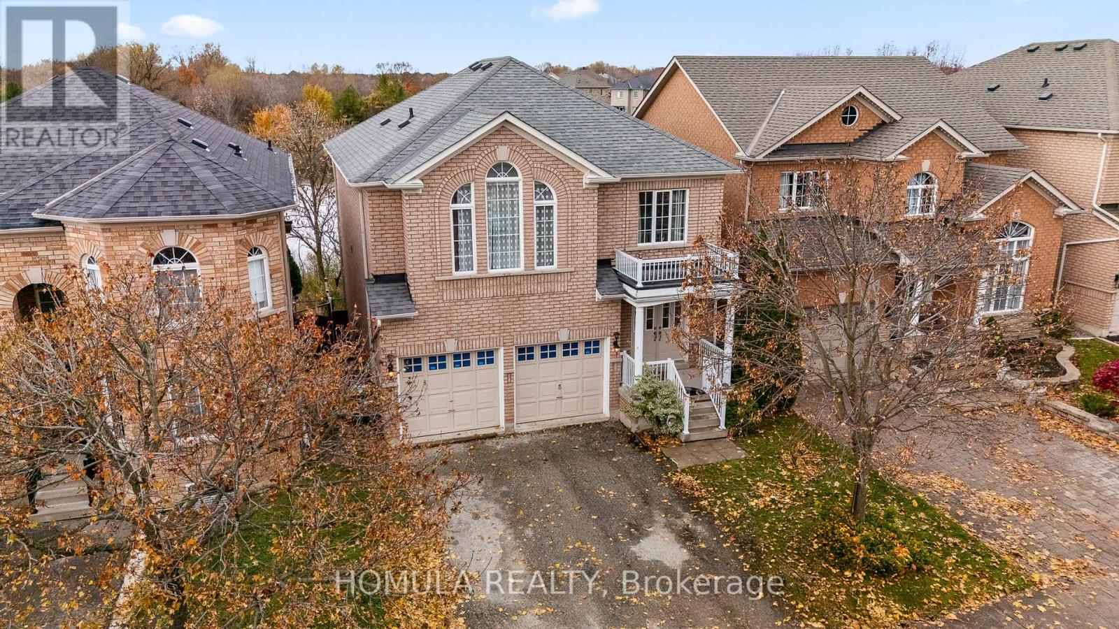 54 Queen Mary Drive, Brampton, Ontario  L7A 2K3 - Photo 37 - W12545996