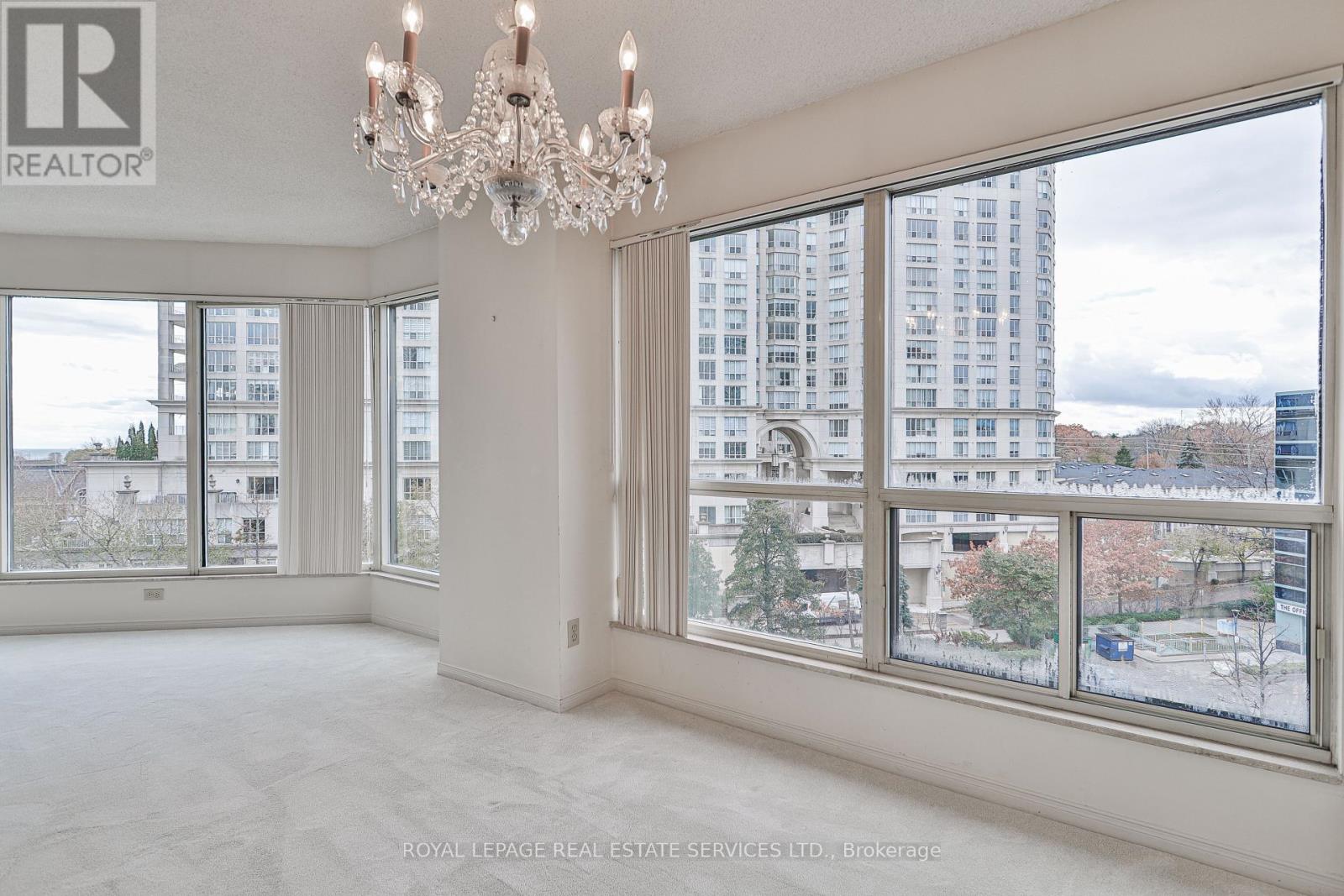 611 - 2269 Lake Shore Boulevard W, Toronto, Ontario  M8V 3X6 - Photo 8 - W12546082