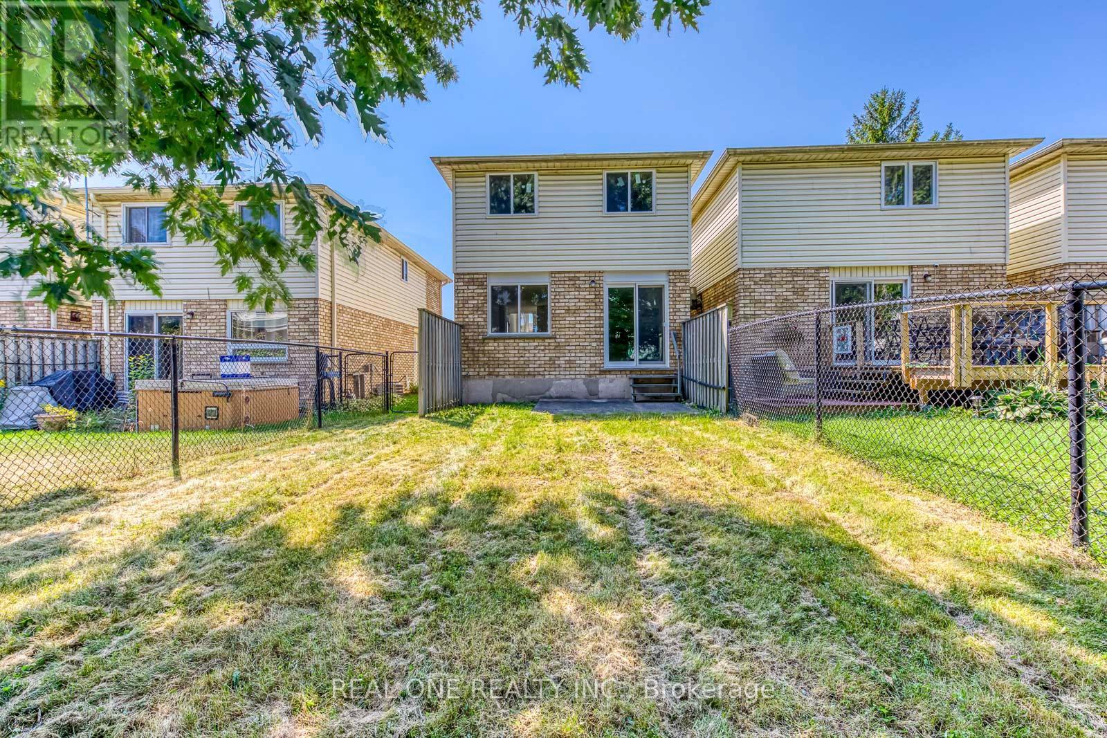 12 Danville Avenue, Halton Hills, Ontario  L7J 2W5 - Photo 16 - W12546094