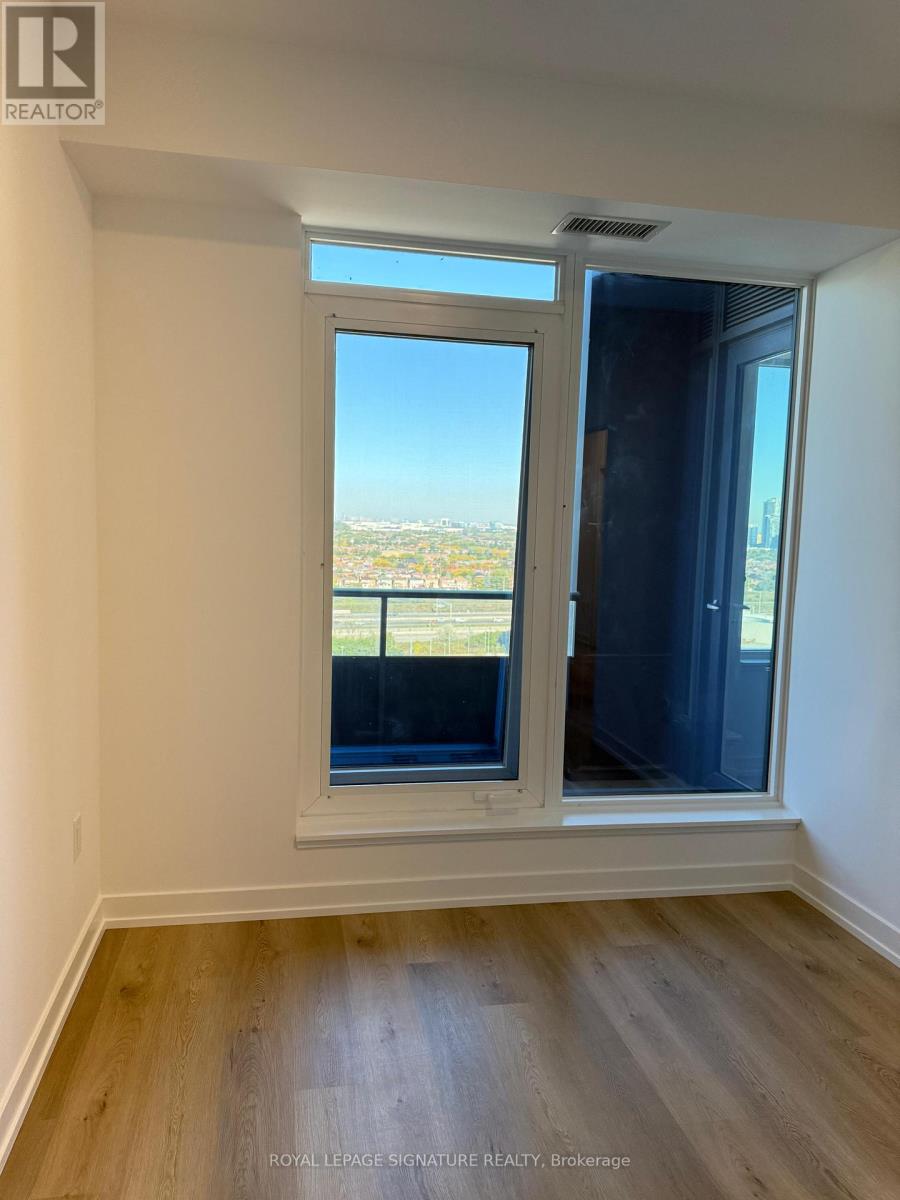 1601 - 395 Square One Drive, Mississauga, Ontario  L5B 0P6 - Photo 15 - W12546102