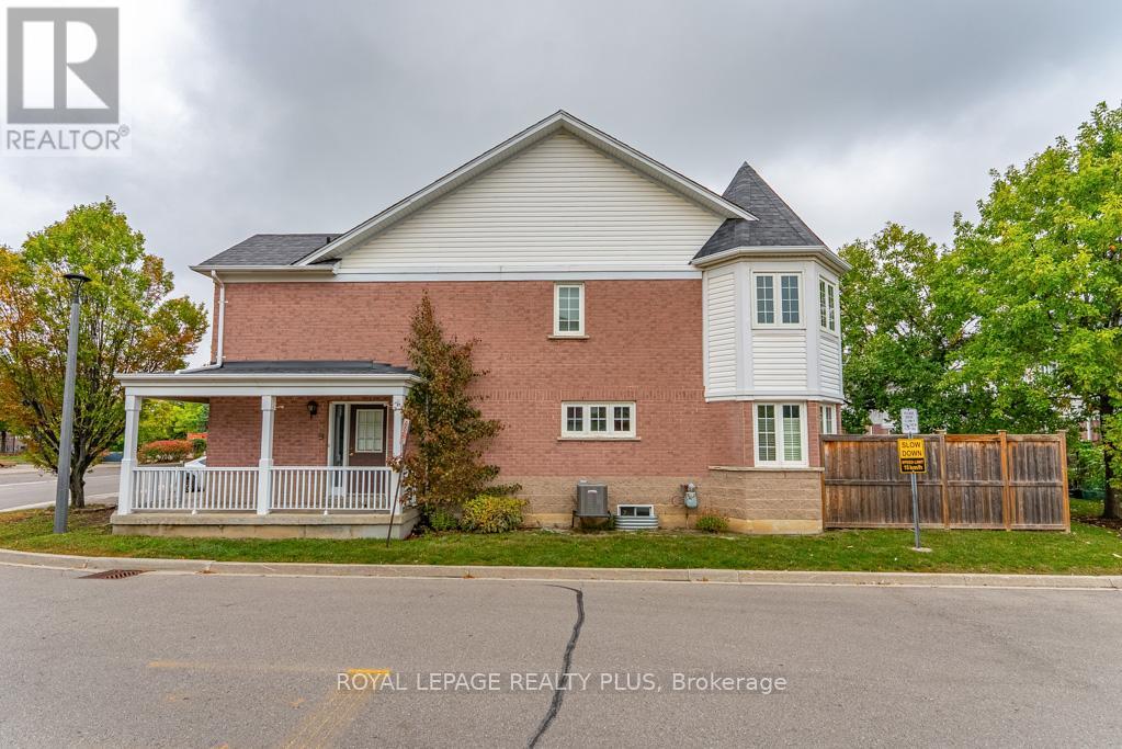 69 - 6830 Meadowvale Town Cent Circle, Mississauga, Ontario  L5N 6A2 - Photo 5 - W12546108