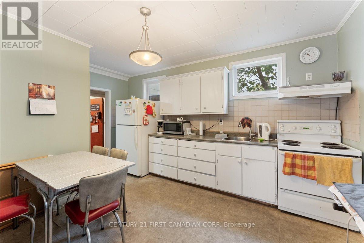 41 Main Street, Haldimand, Ontario N0A 1H0 - Photo 10 - X12546122