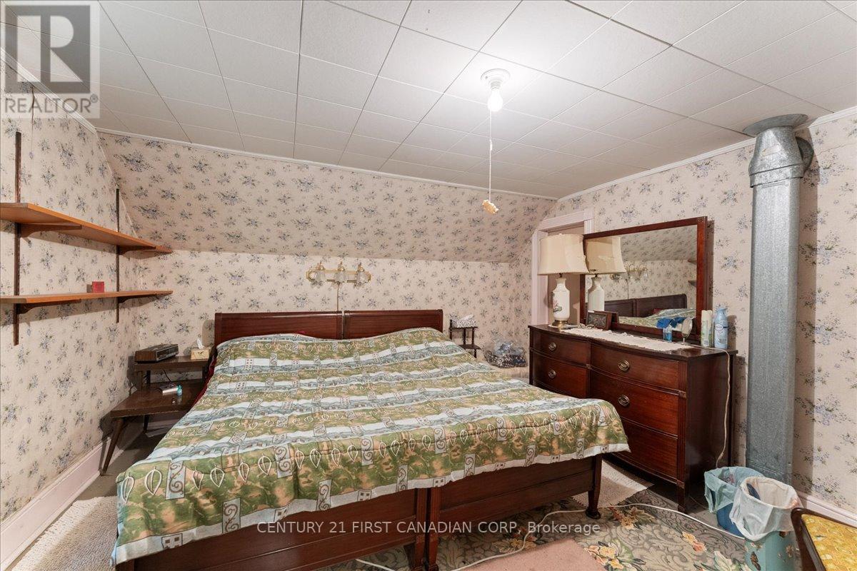 41 Main Street, Haldimand, Ontario N0A 1H0 - Photo 17 - X12546122