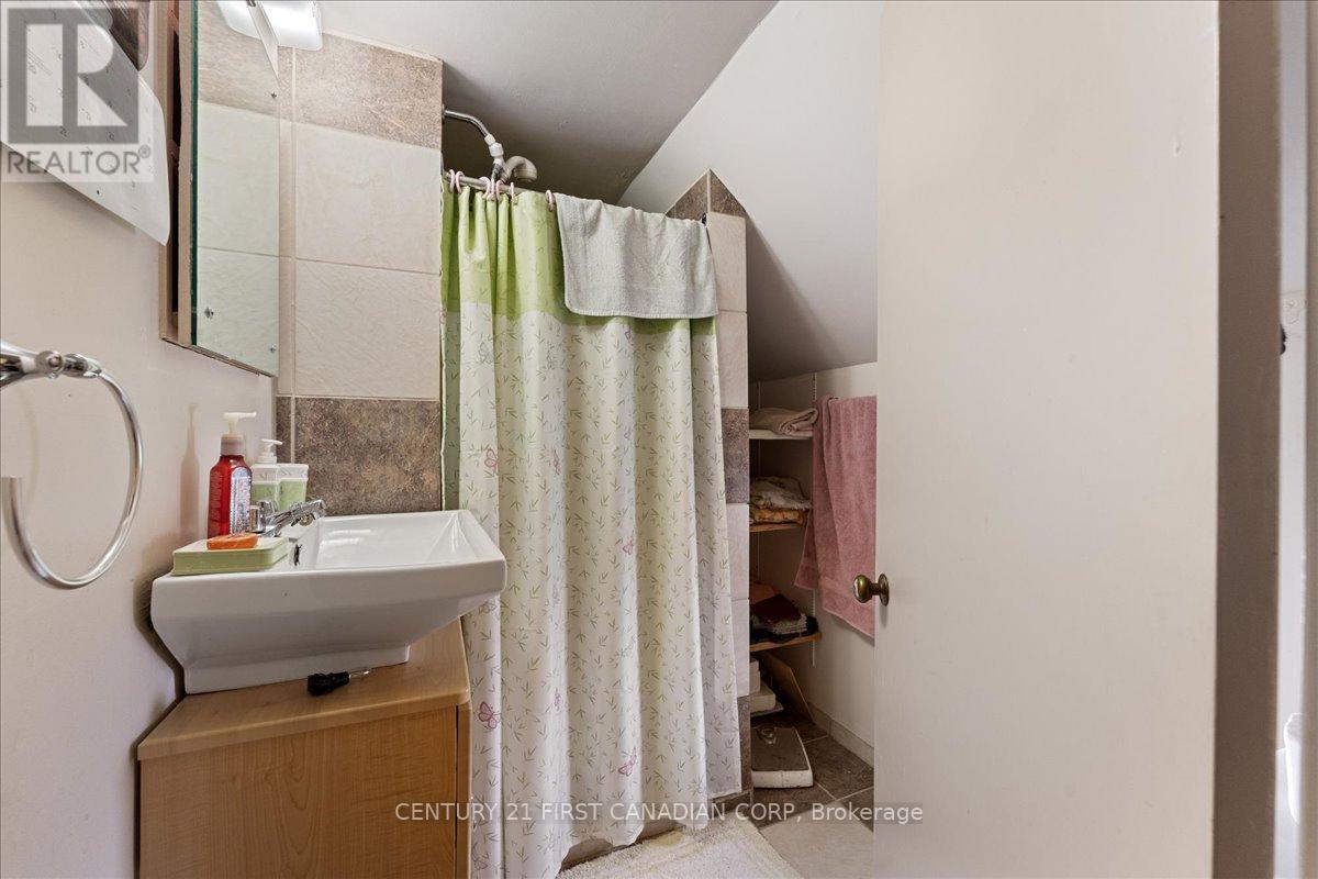 41 Main Street, Haldimand, Ontario N0A 1H0 - Photo 21 - X12546122