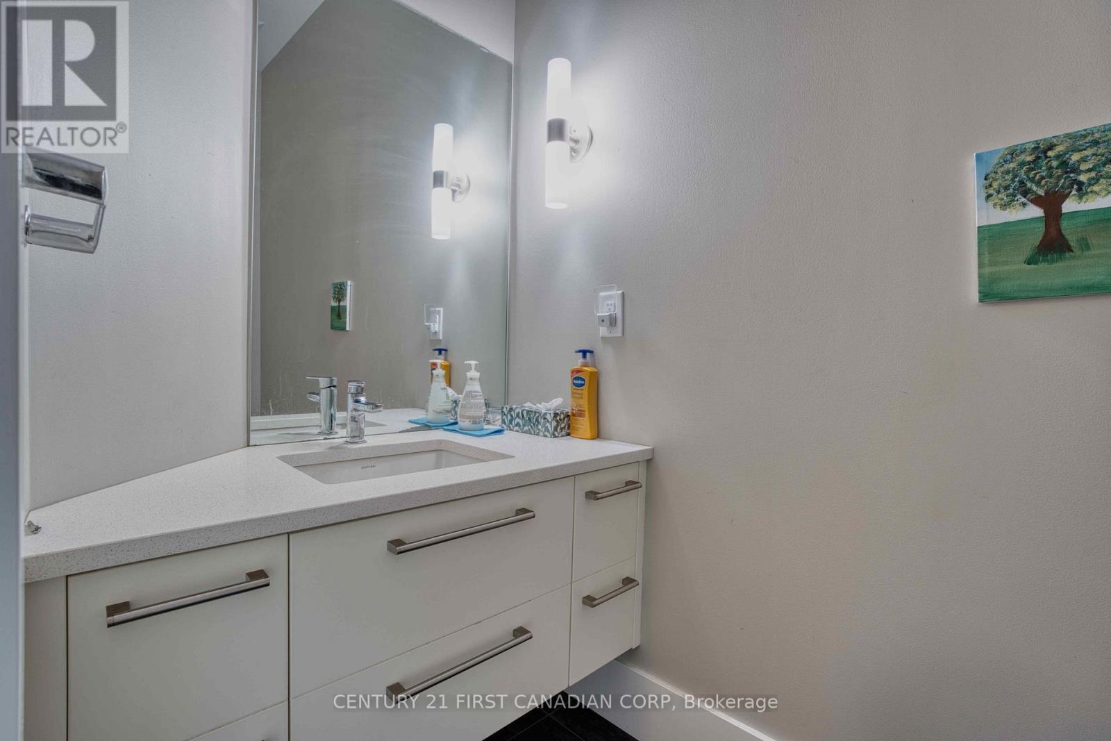 303 - 1705 Fiddlehead Place, London North, Ontario  N5G 5M6 - Photo 8 - X12546184