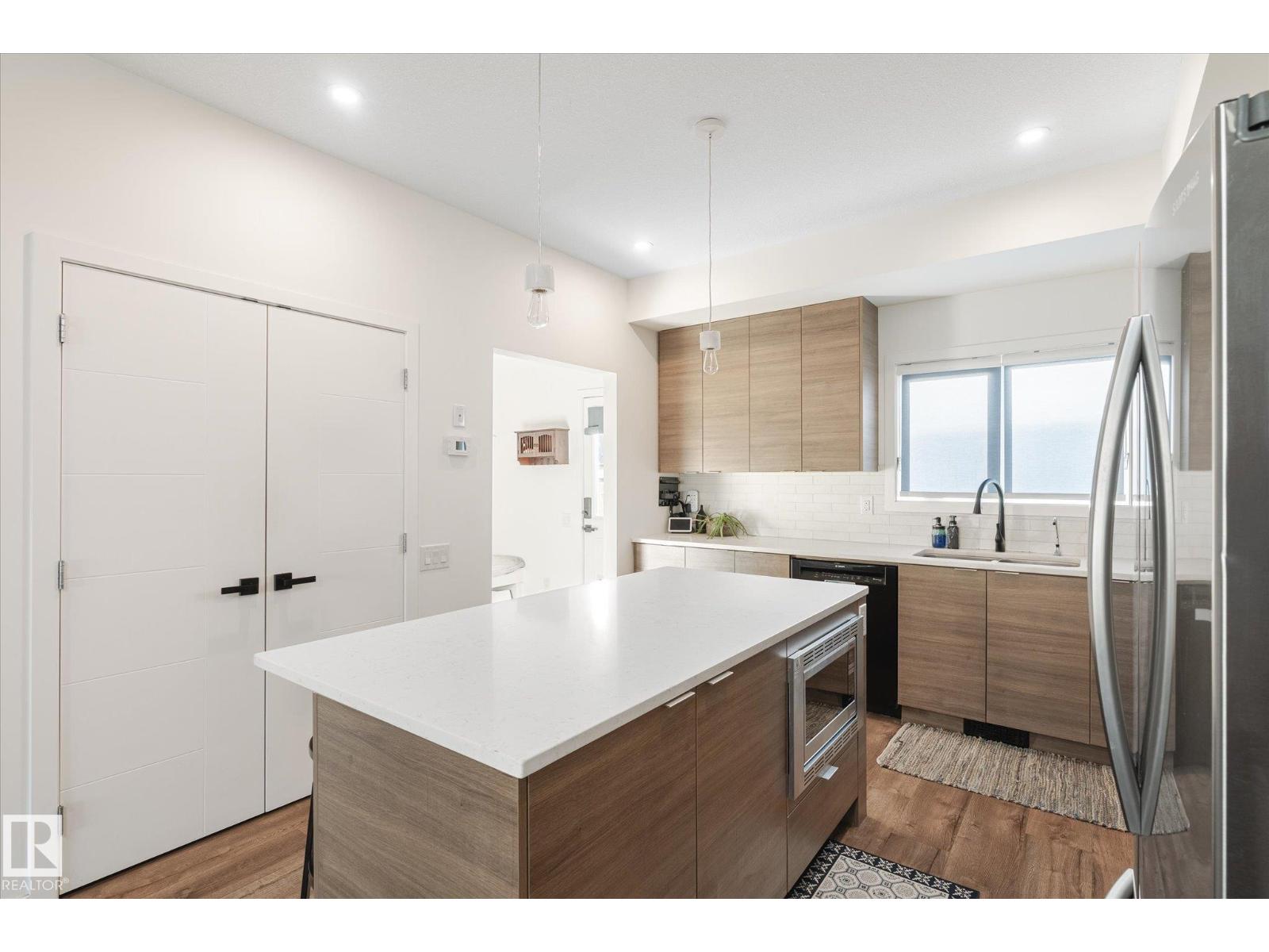 6613 47 Av, Beaumont, Alberta  T4X 2X5 - Photo 10 - E4465756