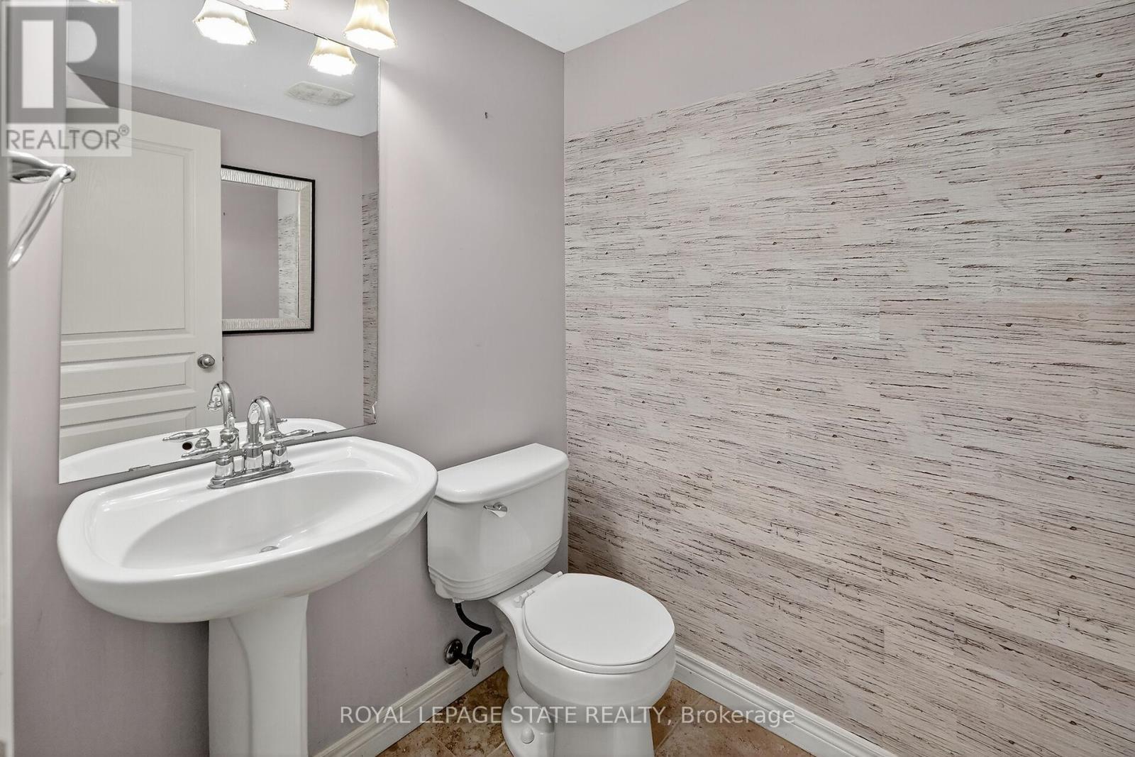 4471 Comfort Crescent, Lincoln, Ontario  L3J 1M2 - Photo 11 - X12545980