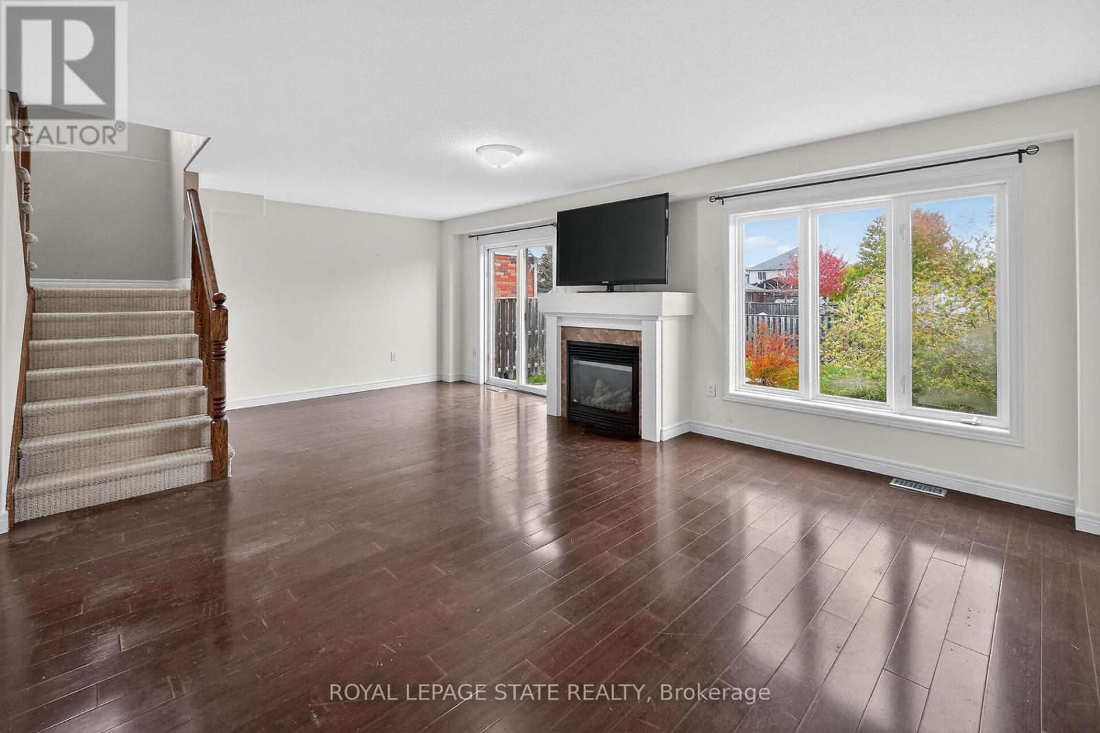 4471 Comfort Crescent, Lincoln, Ontario  L3J 1M2 - Photo 8 - X12545980