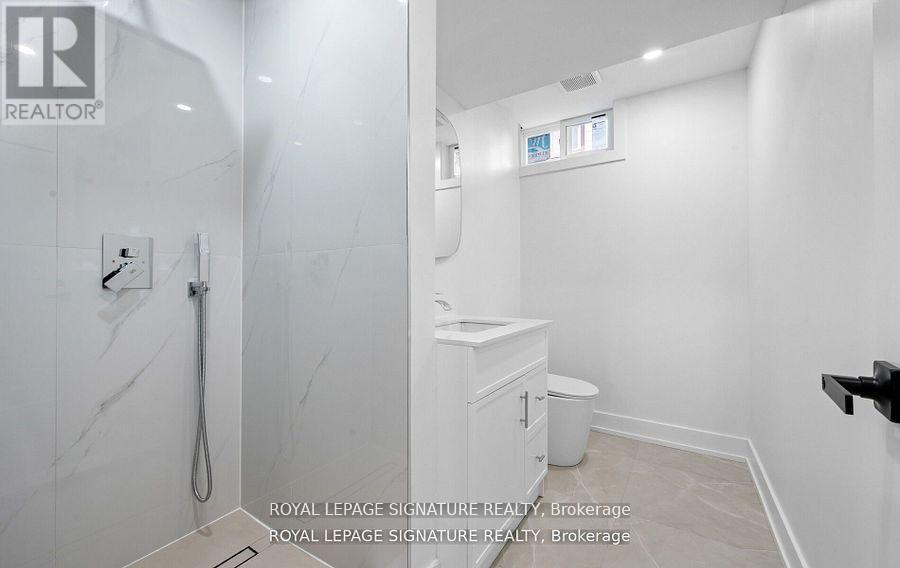 105 Lilacside Drive, Hamilton, Ontario  L8V 2L8 - Photo 37 - X12545988