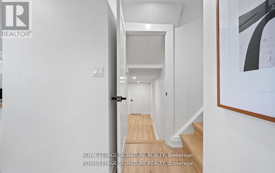 105 Lilacside Drive, Hamilton, Ontario  L8V 2L8 - Photo 41 - X12545988