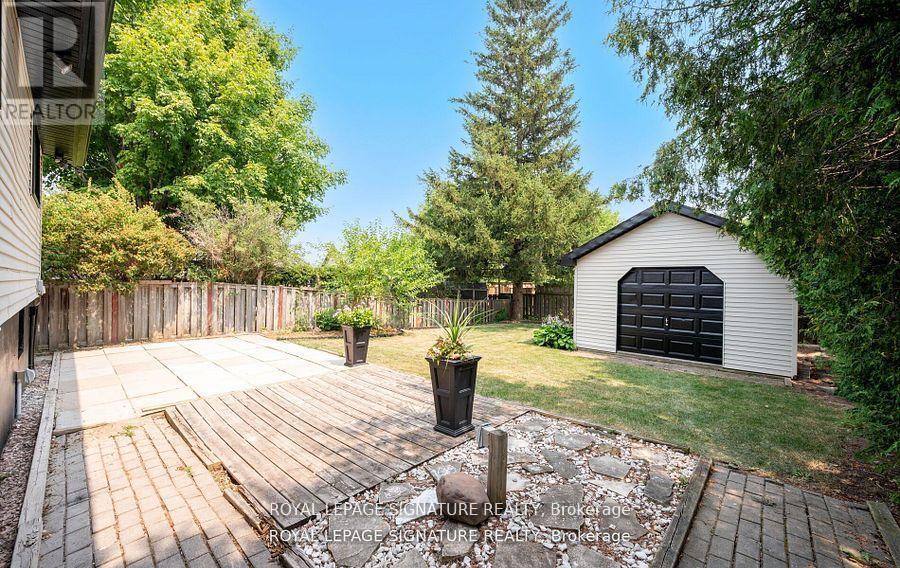 105 Lilacside Drive, Hamilton, Ontario  L8V 2L8 - Photo 45 - X12545988