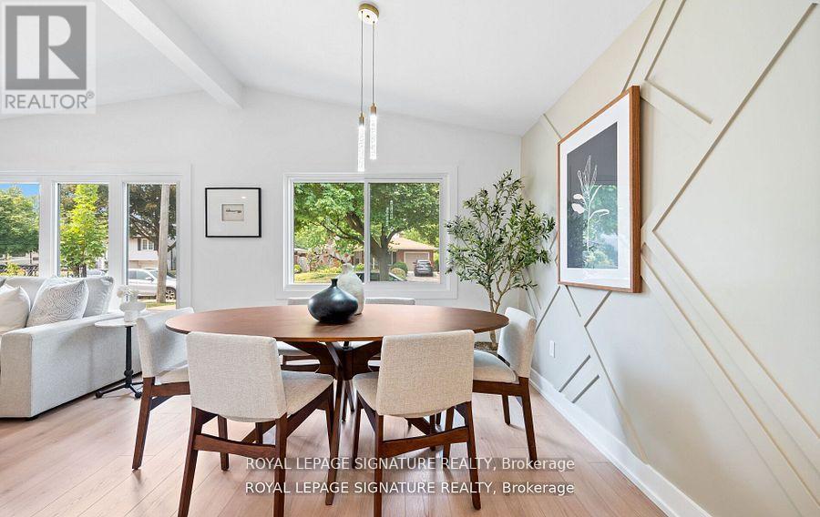 105 Lilacside Drive, Hamilton, Ontario  L8V 2L8 - Photo 9 - X12545988