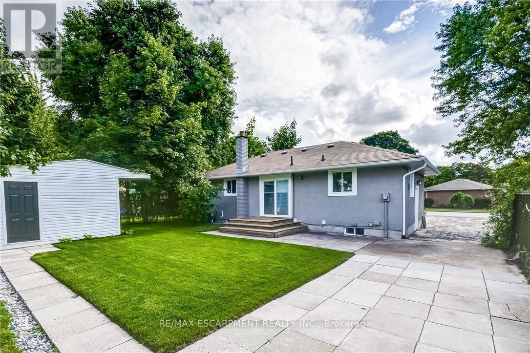 8 Glengarry Road, St. Catharines, Ontario  L2T 2T8 - Photo 35 - X12546012