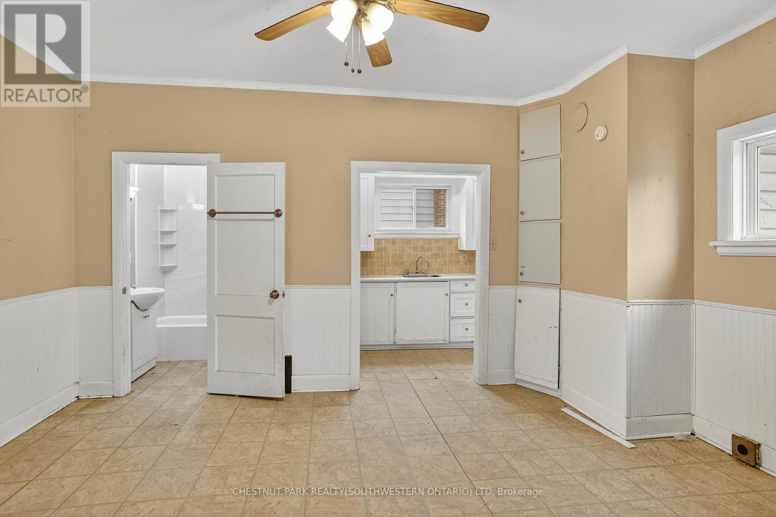 50 Ridout Street, Kawartha Lakes, Ontario  K9V 2B6 - Photo 16 - X12546040