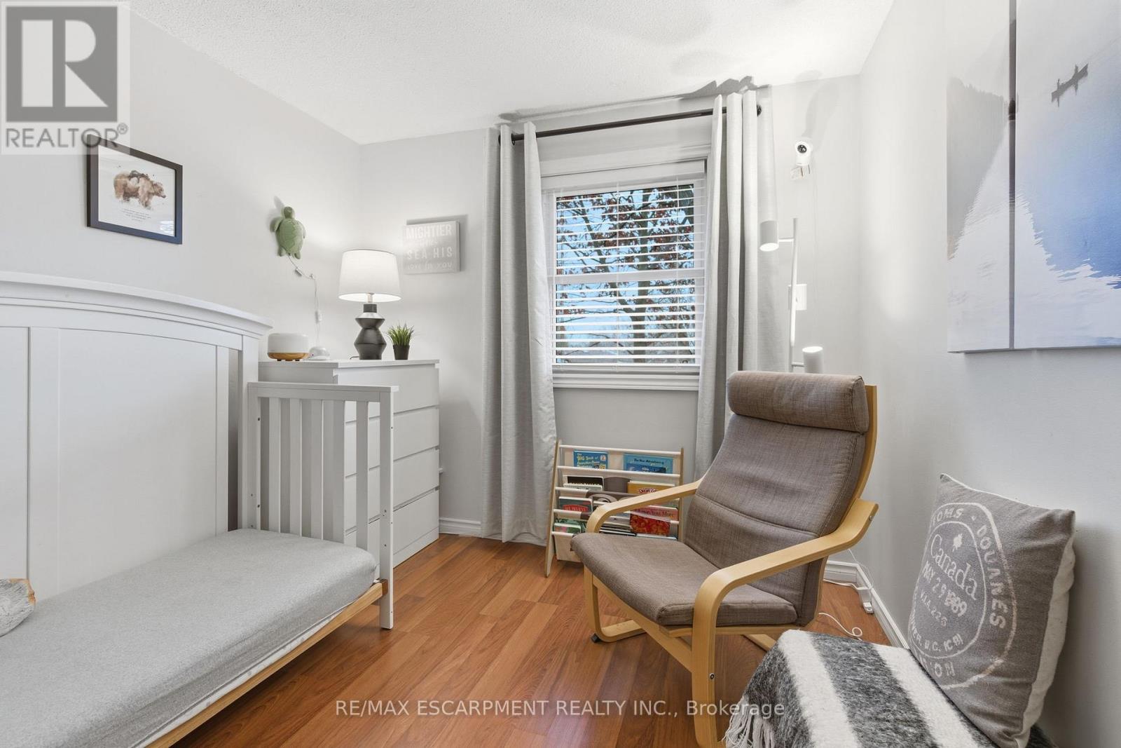 38 Golden Orchard Drive, Hamilton, Ontario  L9C 6J5 - Photo 23 - X12546072