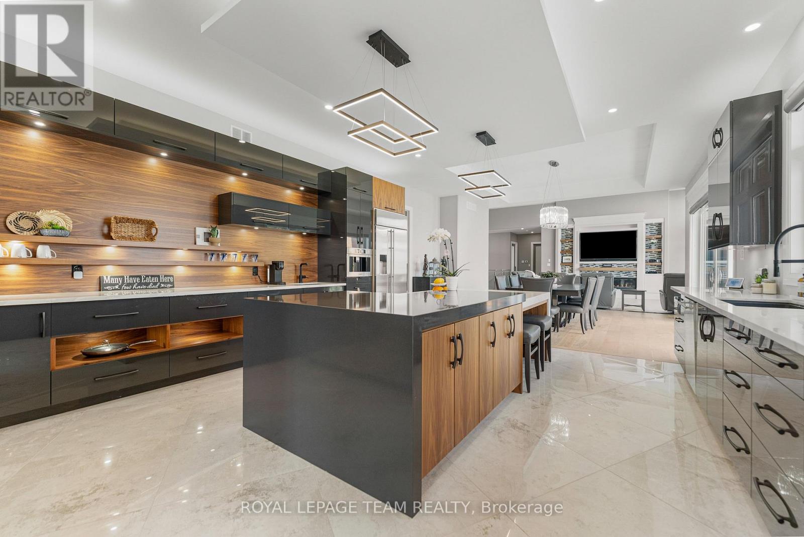 231 Finnerty Road, Whitewater Region, Ontario  K0J 1K0 - Photo 17 - X12439852