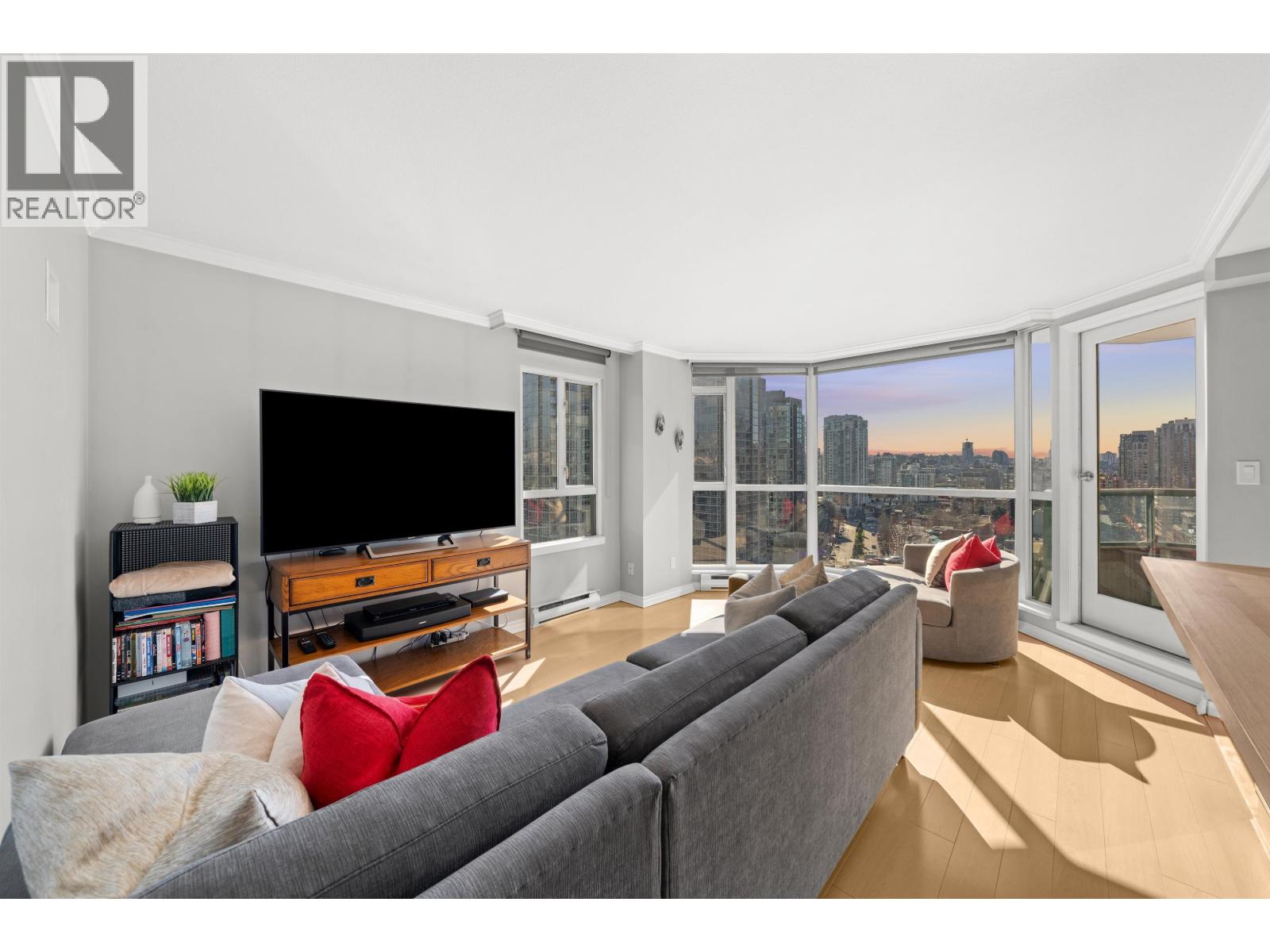 1201 888 Hamilton Street, Vancouver, British Columbia  V6B 5W4 - Photo 2 - R3067489