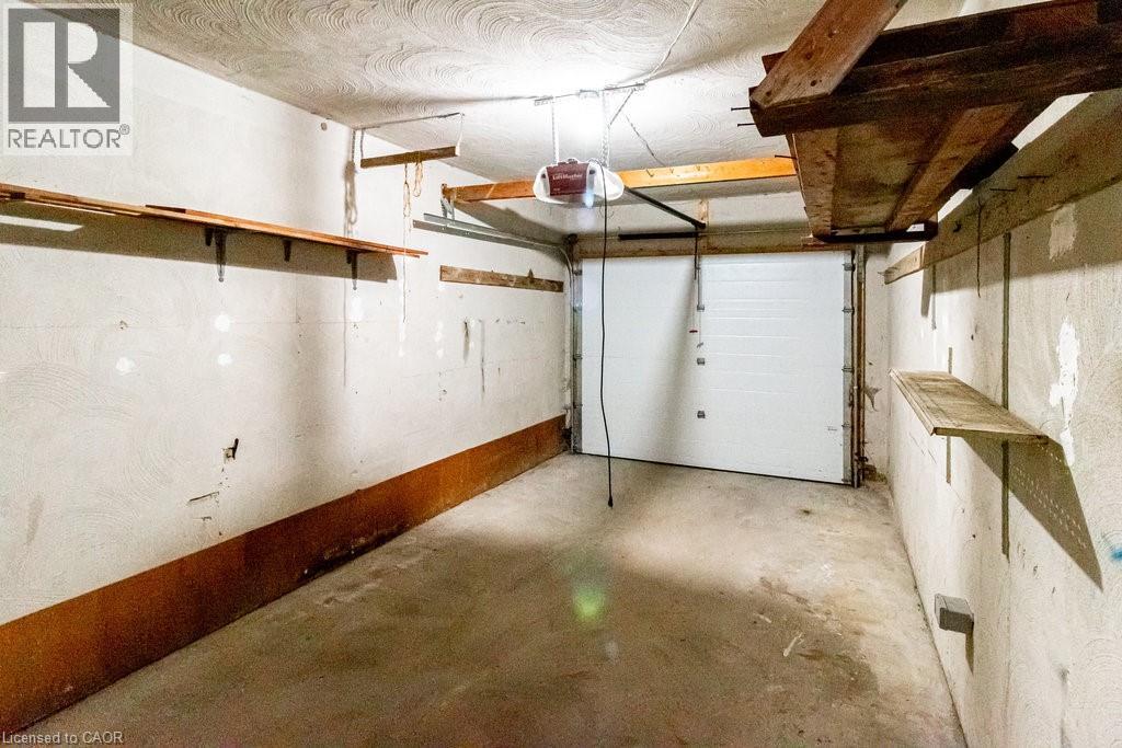 23 Sanctuary Drive, Dundas, Ontario L9H 3Y7 - Photo 31 - 40788382