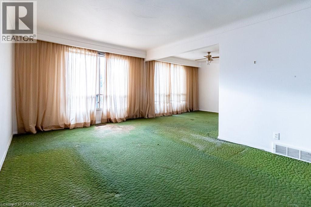 23 Sanctuary Drive, Dundas, Ontario L9H 3Y7 - Photo 8 - 40788382