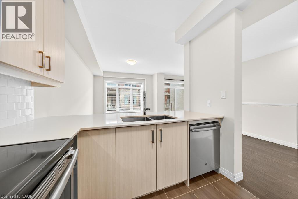 30 Times Square Boulevard Unit# 100, Stoney Creek, Ontario L8J 0L8 - Photo 23 - 40785984