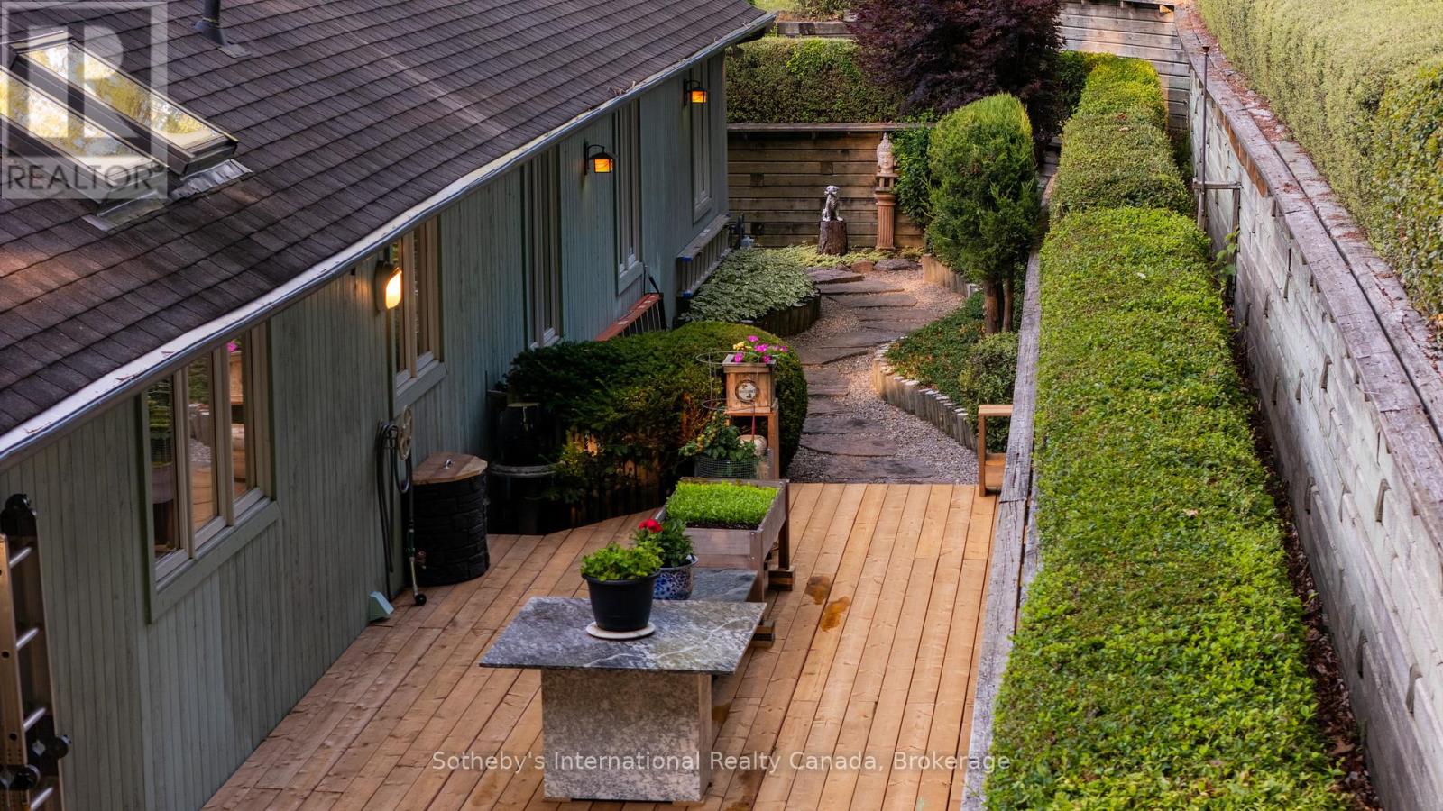 12 Matson Drive, Caledon, Ontario  L7E 0A9 - Photo 16 - W12546136