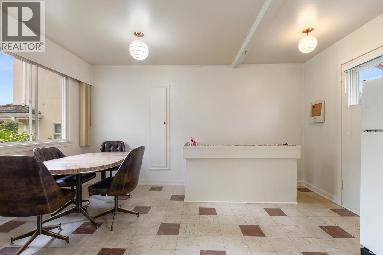 4805 Inverness Street, Vancouver, British Columbia  V5V 4X5 - Photo 11 - R3067513