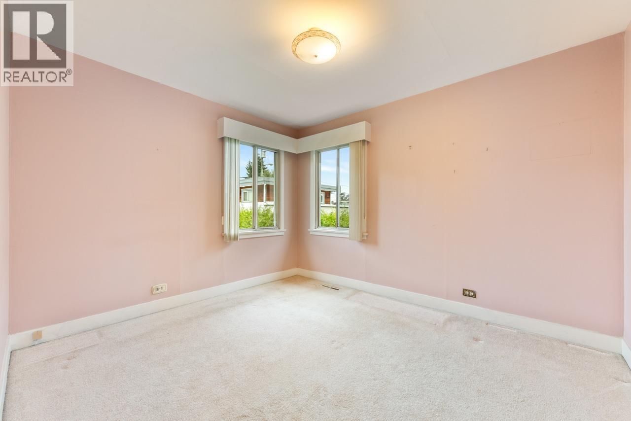 4805 Inverness Street, Vancouver, British Columbia  V5V 4X5 - Photo 13 - R3067513