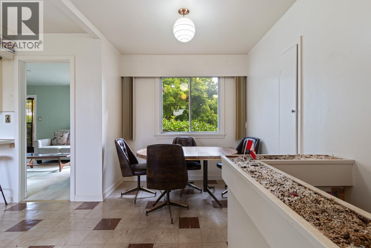 4805 Inverness Street, Vancouver, British Columbia  V5V 4X5 - Photo 9 - R3067513