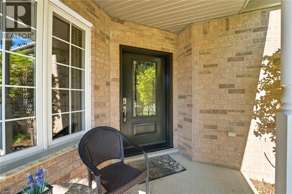 254 Kerwood Drive, Cambridge, Ontario N3C 4M5 - Photo 3 - 40782425