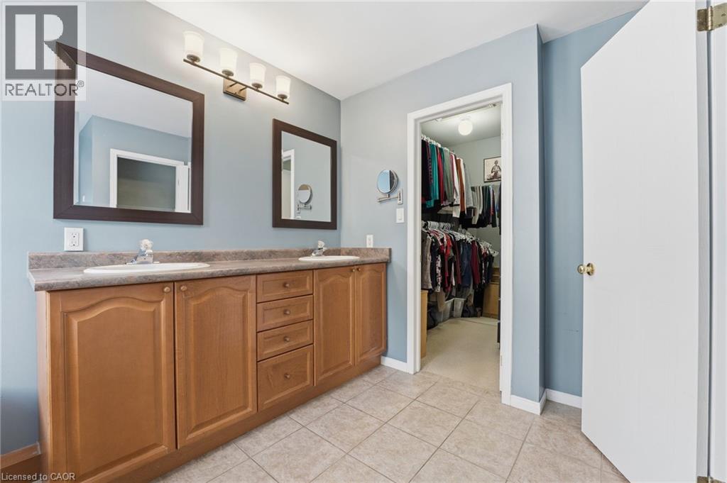 254 Kerwood Drive, Cambridge, Ontario N3C 4M5 - Photo 21 - 40782425