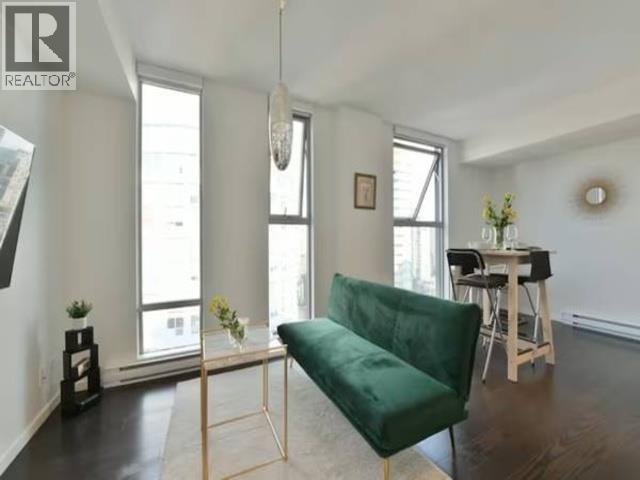 999 Seymour St, Vancouver, British Columbia  V6B 0M5 - Photo 1 - R3067492