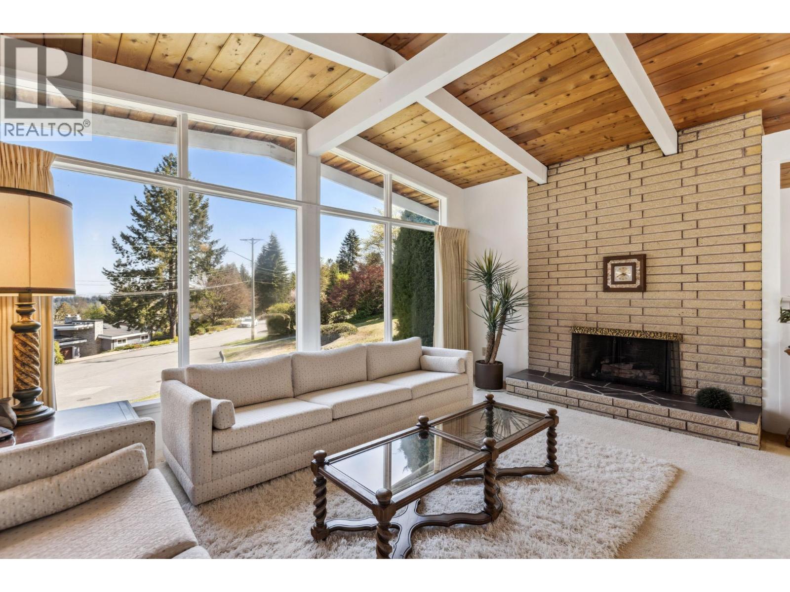 3090 Lazy A Street, Coquitlam, British Columbia V3C 3N9 - Photo 7 - R3025657