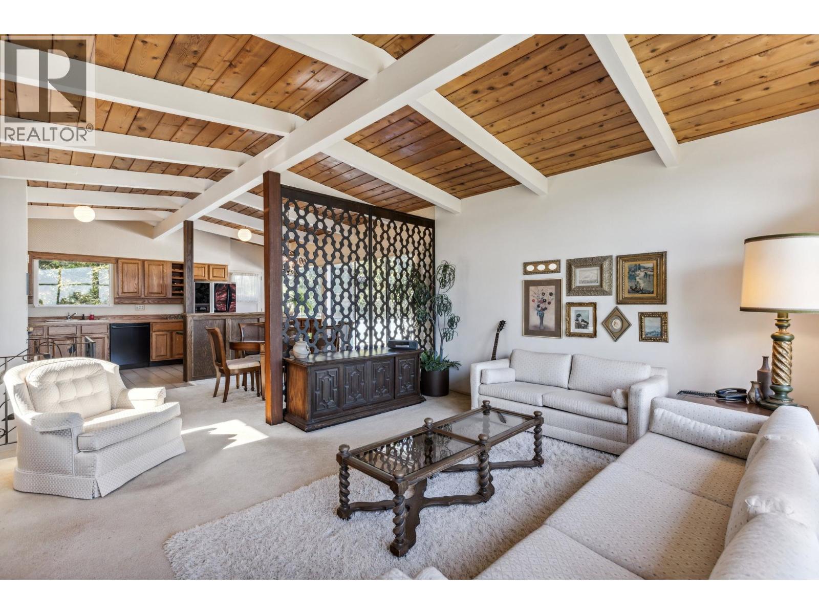 3090 Lazy A Street, Coquitlam, British Columbia V3C 3N9 - Photo 9 - R3025657