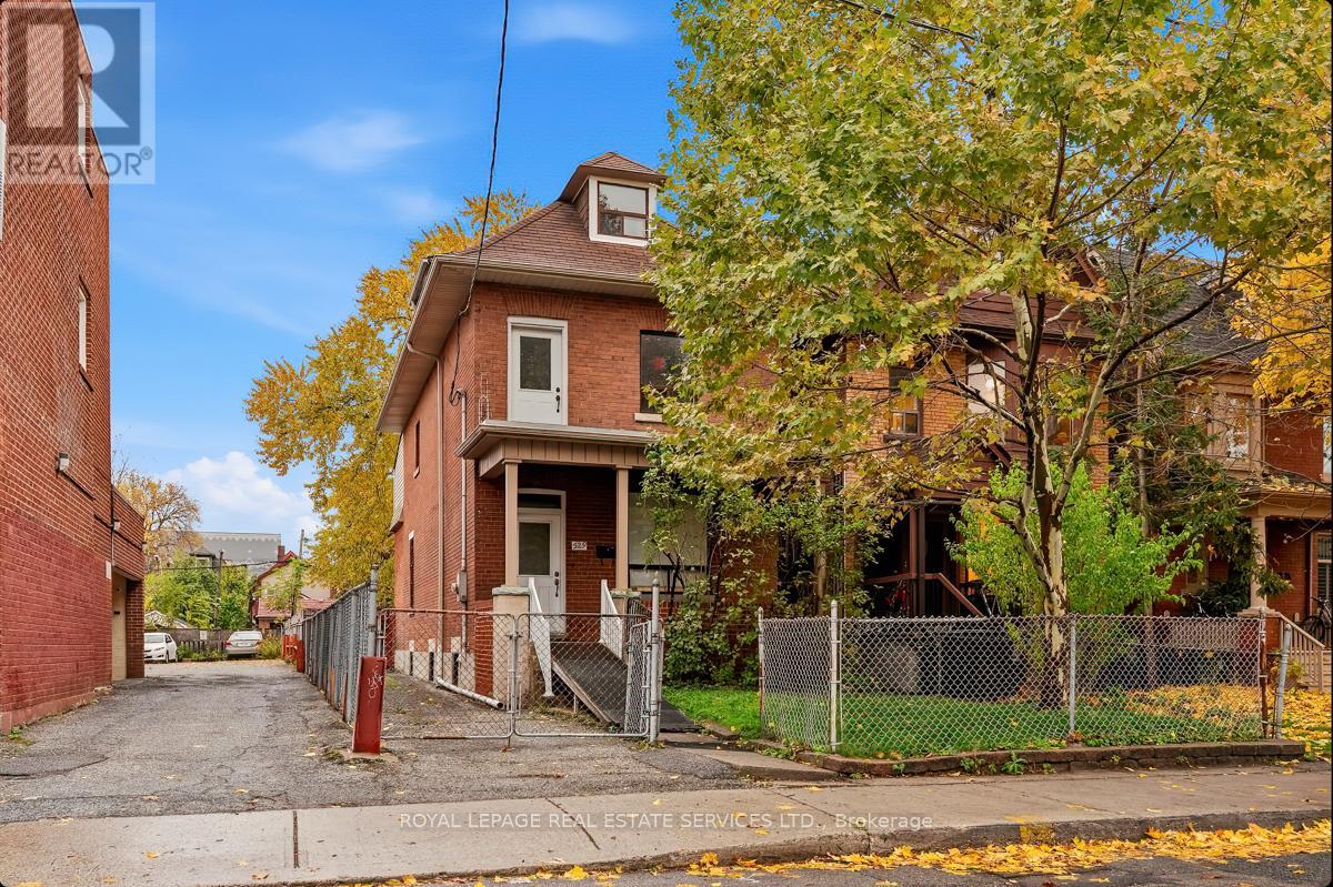 529 Gladstone Avenue, Toronto, Ontario  M6H 3J1 - Photo 34 - C12526854