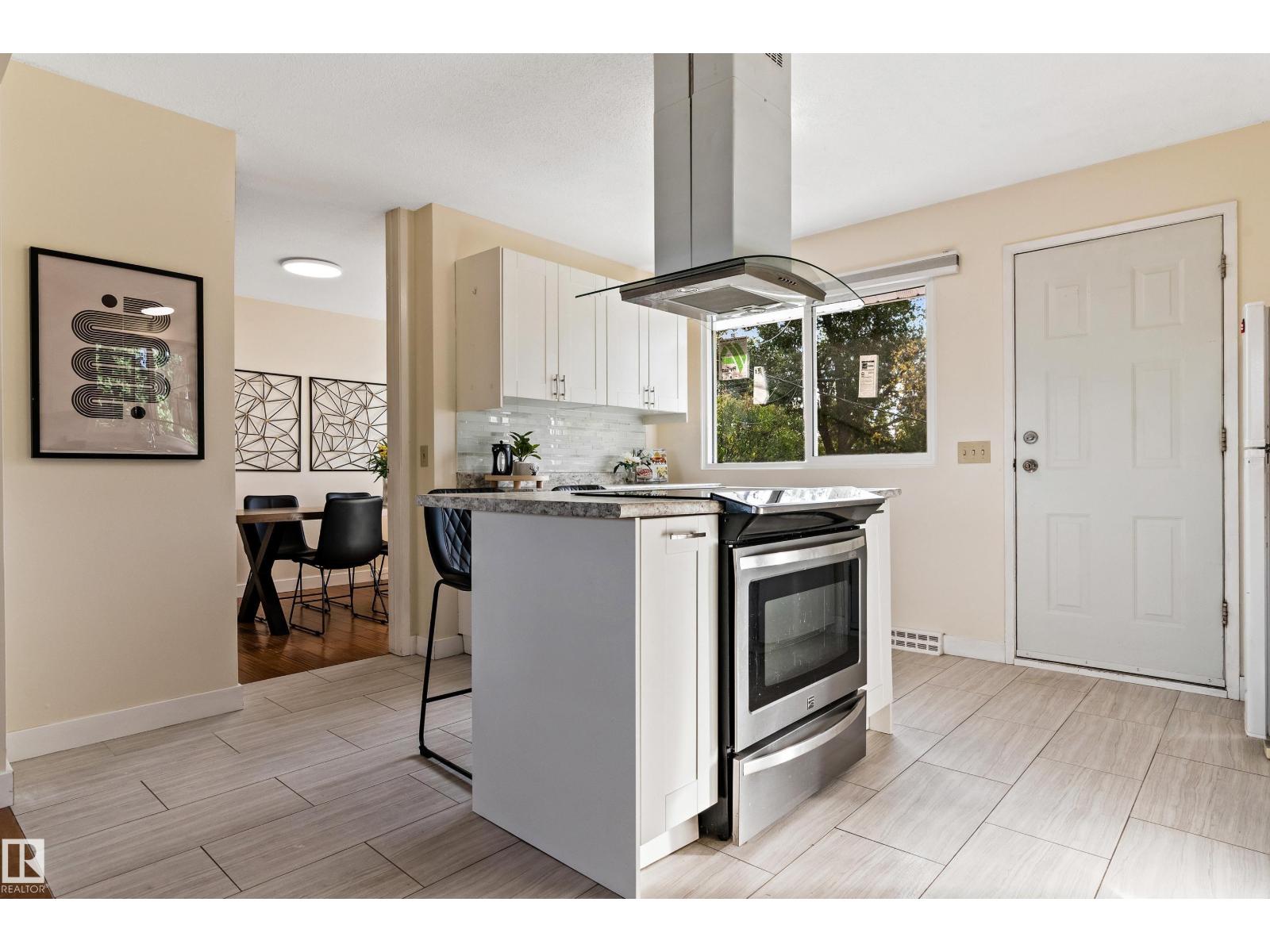 7203 93 Av Nw, Edmonton, Alberta  T6B 1B2 - Photo 11 - E4465759