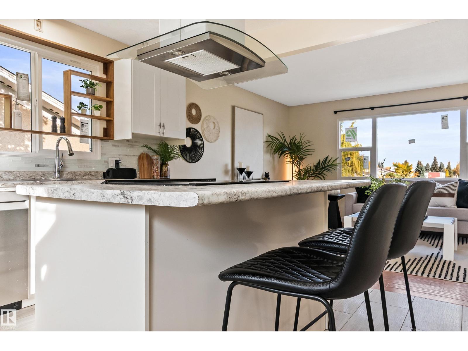 7203 93 Av Nw, Edmonton, Alberta  T6B 1B2 - Photo 17 - E4465759