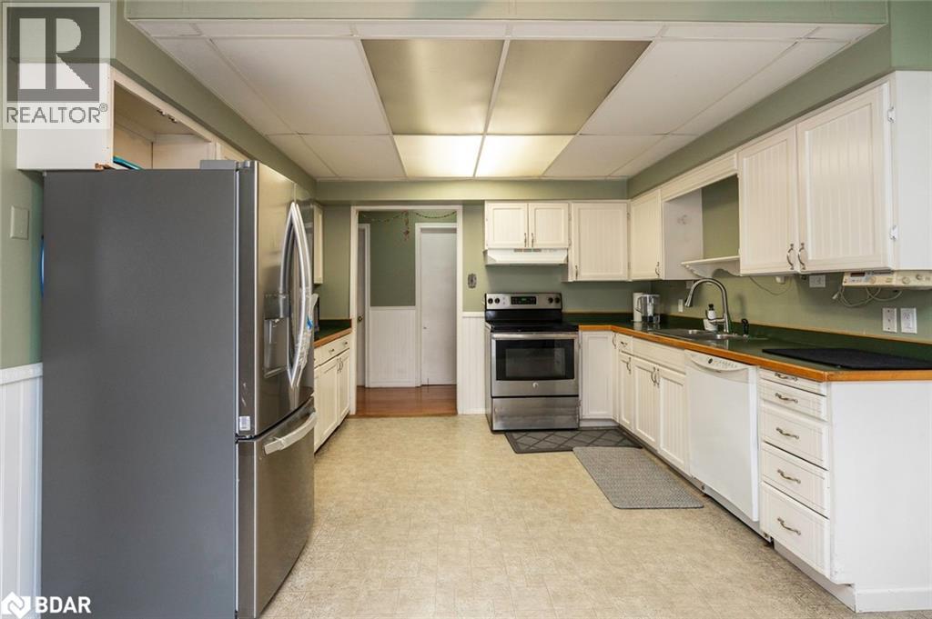 156 Centre Street, Burk's Falls, Ontario P0A 1C0 - Photo 5 - 40784822