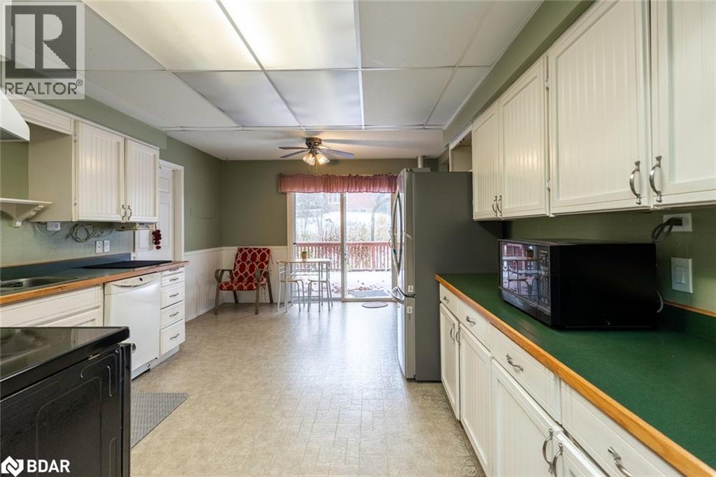 156 Centre Street, Burk's Falls, Ontario P0A 1C0 - Photo 6 - 40784822