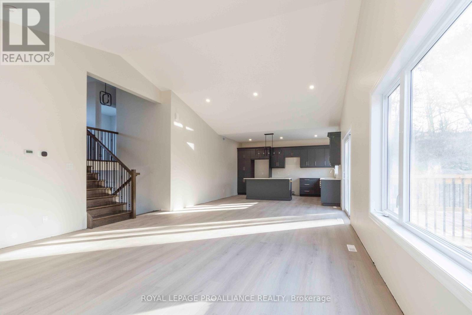 63 Meagan Lane, Quinte West, Ontario K0K 2C0 - Photo 6 - X12117525