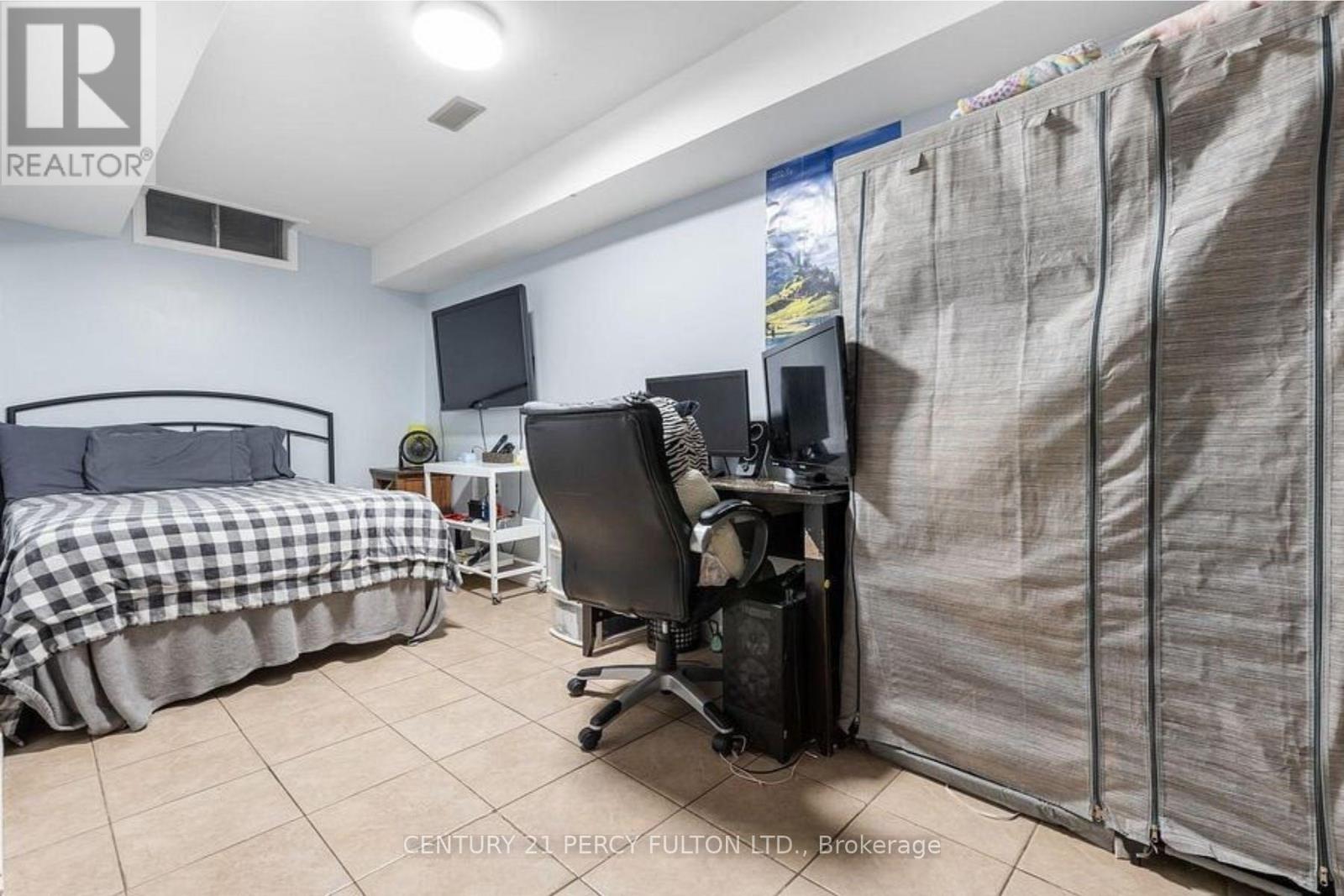 6865 Dillingwood Drive, Mississauga, Ontario  L5N 6Z8 - Photo 22 - W12543418