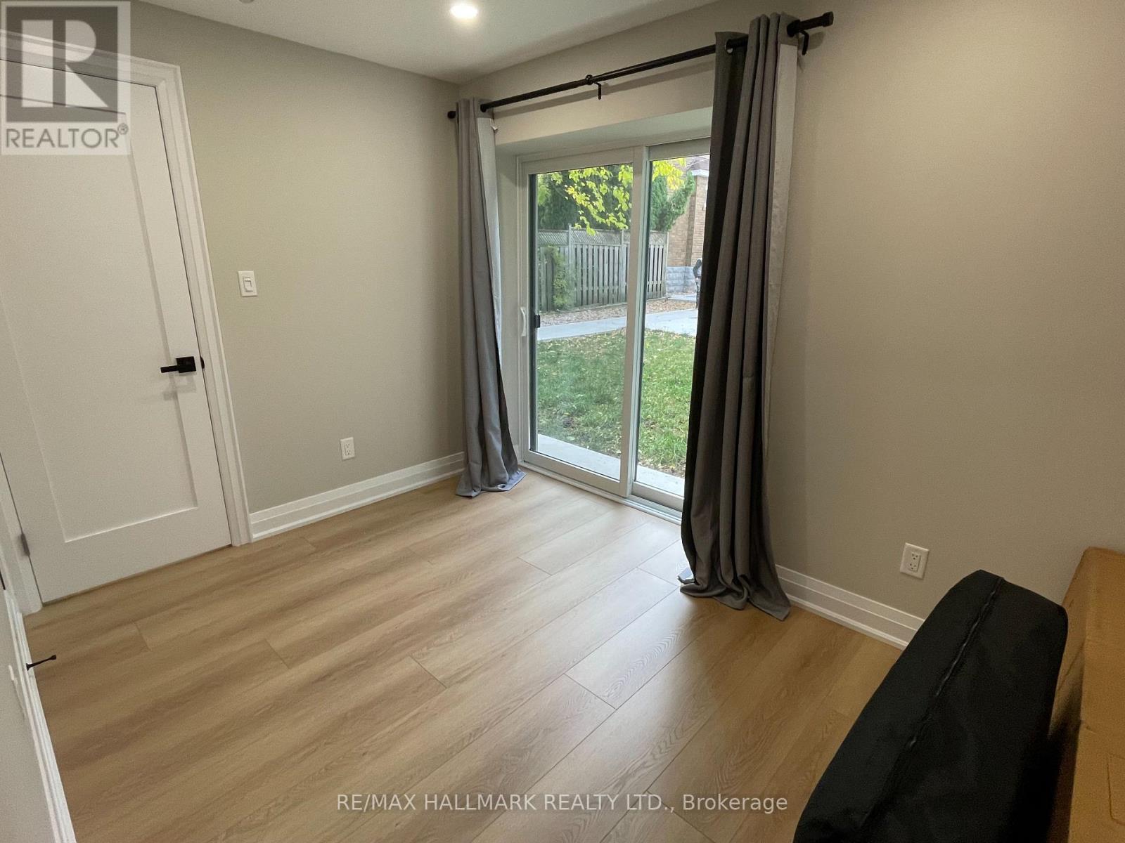 Garden - 45 Northcliffe Boulevard, Toronto, Ontario  M6H 3G9 - Photo 11 - W12545826