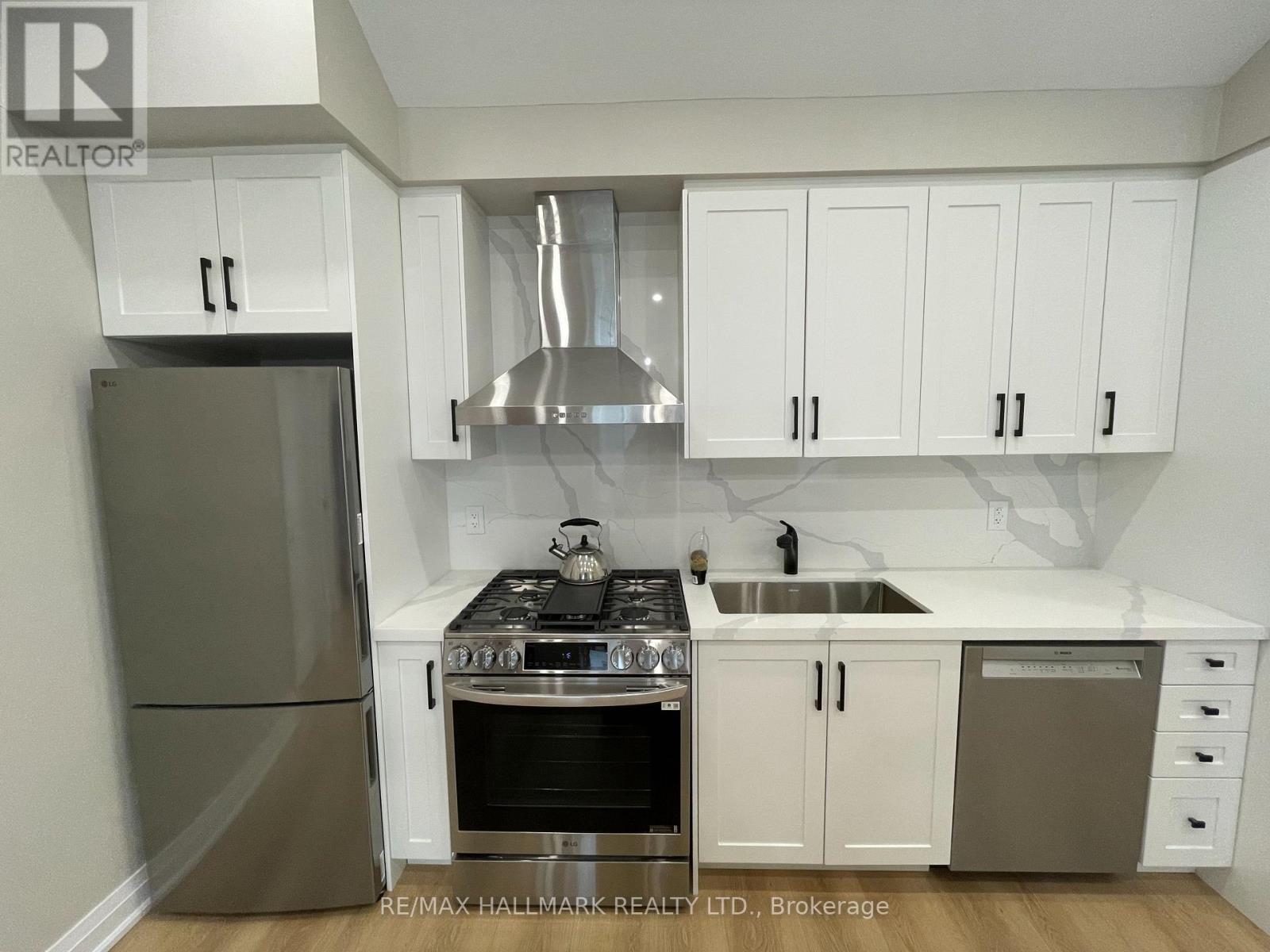 Garden - 45 Northcliffe Boulevard, Toronto, Ontario  M6H 3G9 - Photo 5 - W12545826