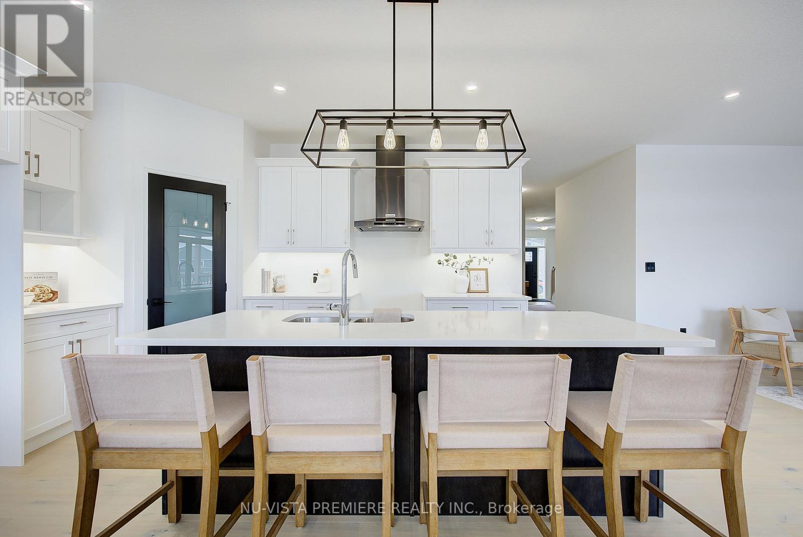 28 Basil Crescent, Middlesex Centre, Ontario  N0M 2A0 - Photo 15 - X12475693